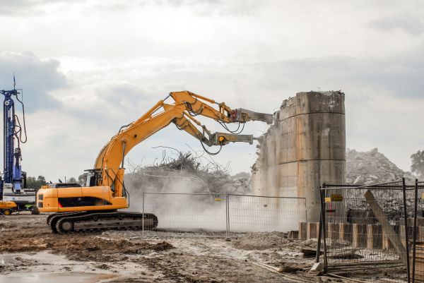 Silo Demolition in Murrells Inlet